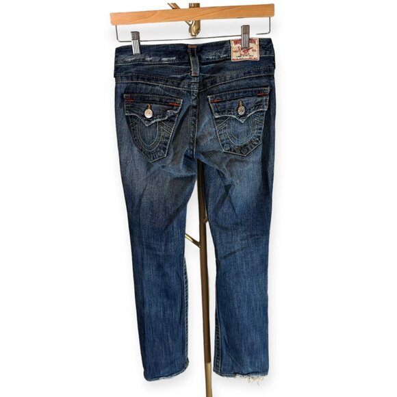 True Religion Low Rise Raw Hem Jean in Mid Wash Slim Fit Womens 26x31 - Picture 4 of 10